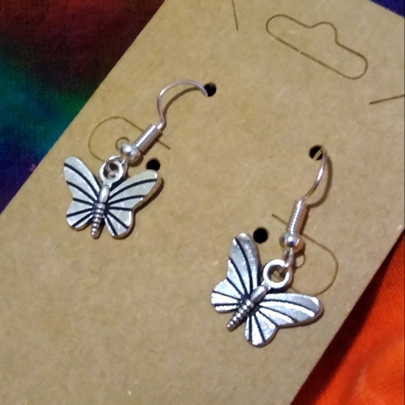 Simple Handcrafted Butterfly 🦋 Charm Hook Earrings - Picture 1 of 2